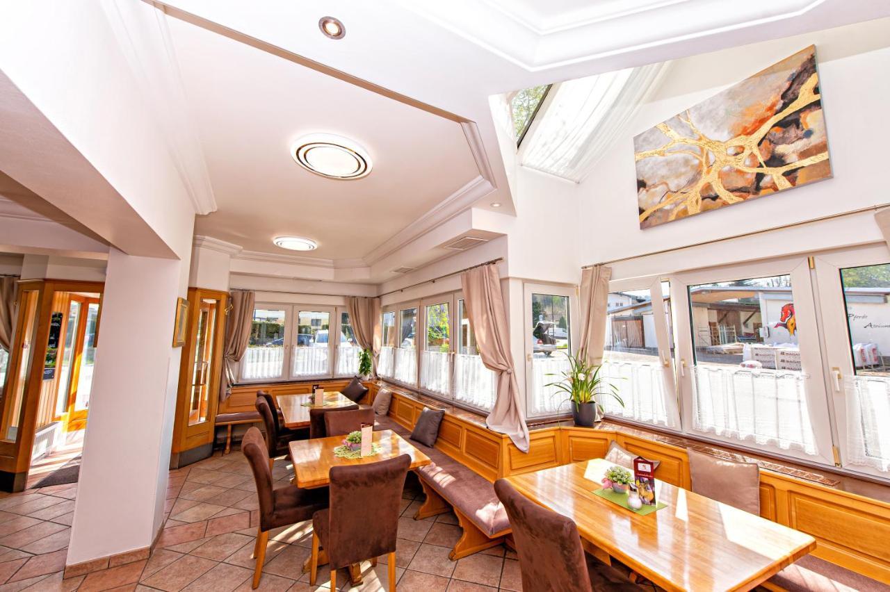 Hotel Wiental Pressbaum Ngoại thất bức ảnh